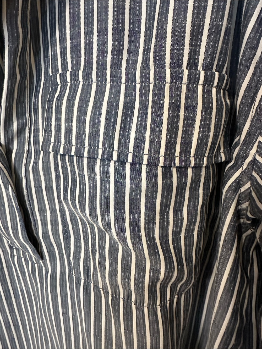 Max Studio London Blue White Striped Button-Up Long Sleeve Blouse Shirt L Large - Picture 4 of 9